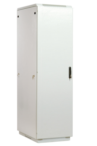 Шкаф телекоммуникационный напольный 42U (600x600) дверь металл (3 места) (ШТК-М-42.6.6-3ААА)